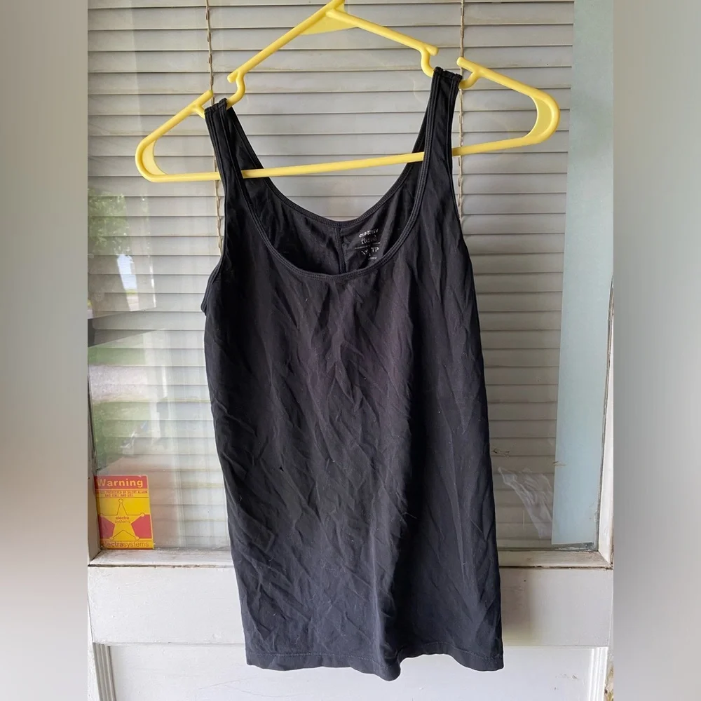 Tank tops - Picture 3 of 5